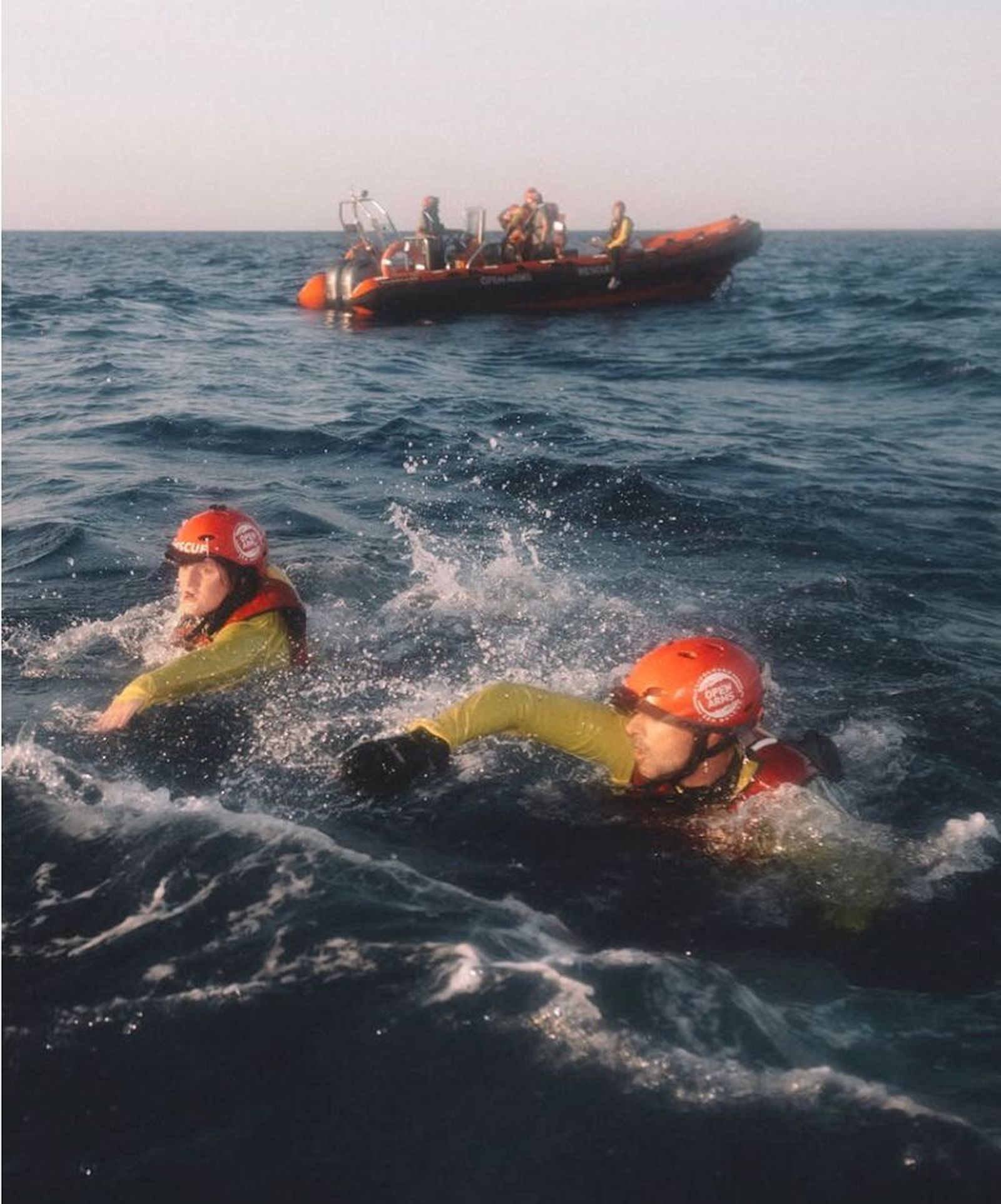 Del 25 de mayo al 11 de junio, José Antonio Carracao, participó como voluntario en la misión 126 del Open Arms de rescate humanitario en el Mediterráneo Central