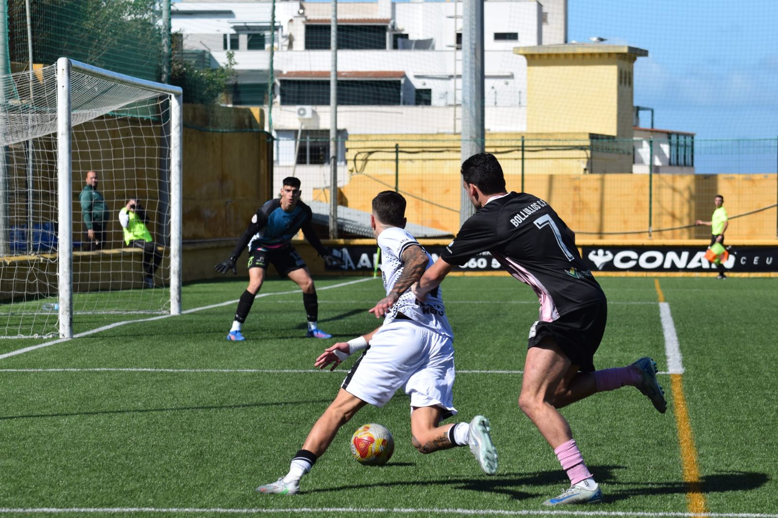 (1-1) Repartod de puntos entre la AD Ceuta B y el Bollullos