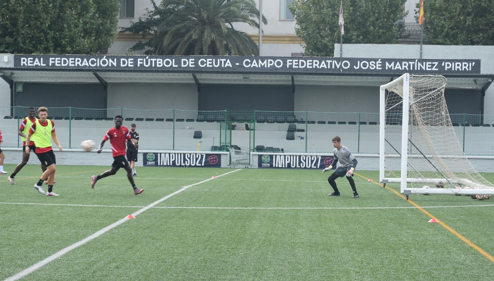 Entrenamiento del filial de la AD Ceuta
