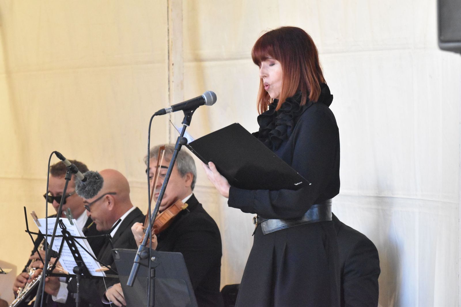 Un recuerdo institucional en el Día de Difuntos para quienes faltan