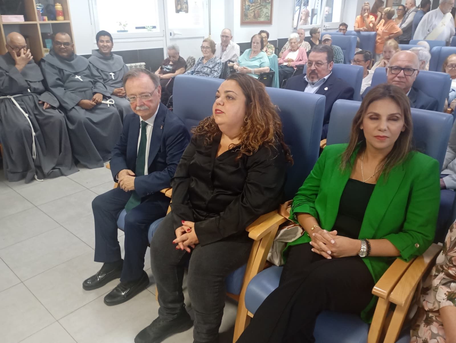 Vivas, Cristina Pérez y Nabila Benzina