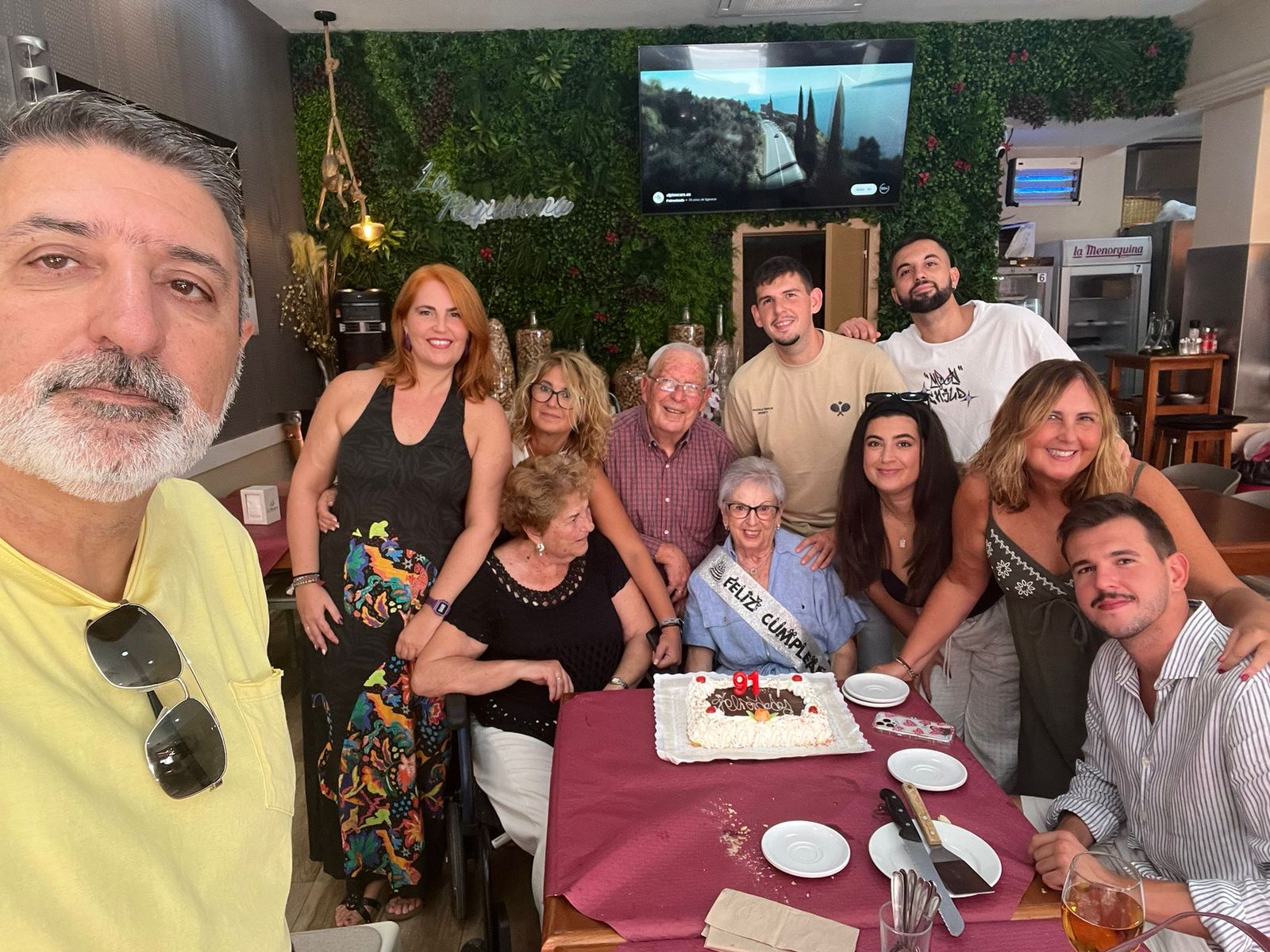 África González celebra sus 91 años rodeada de amor en La Riquísima