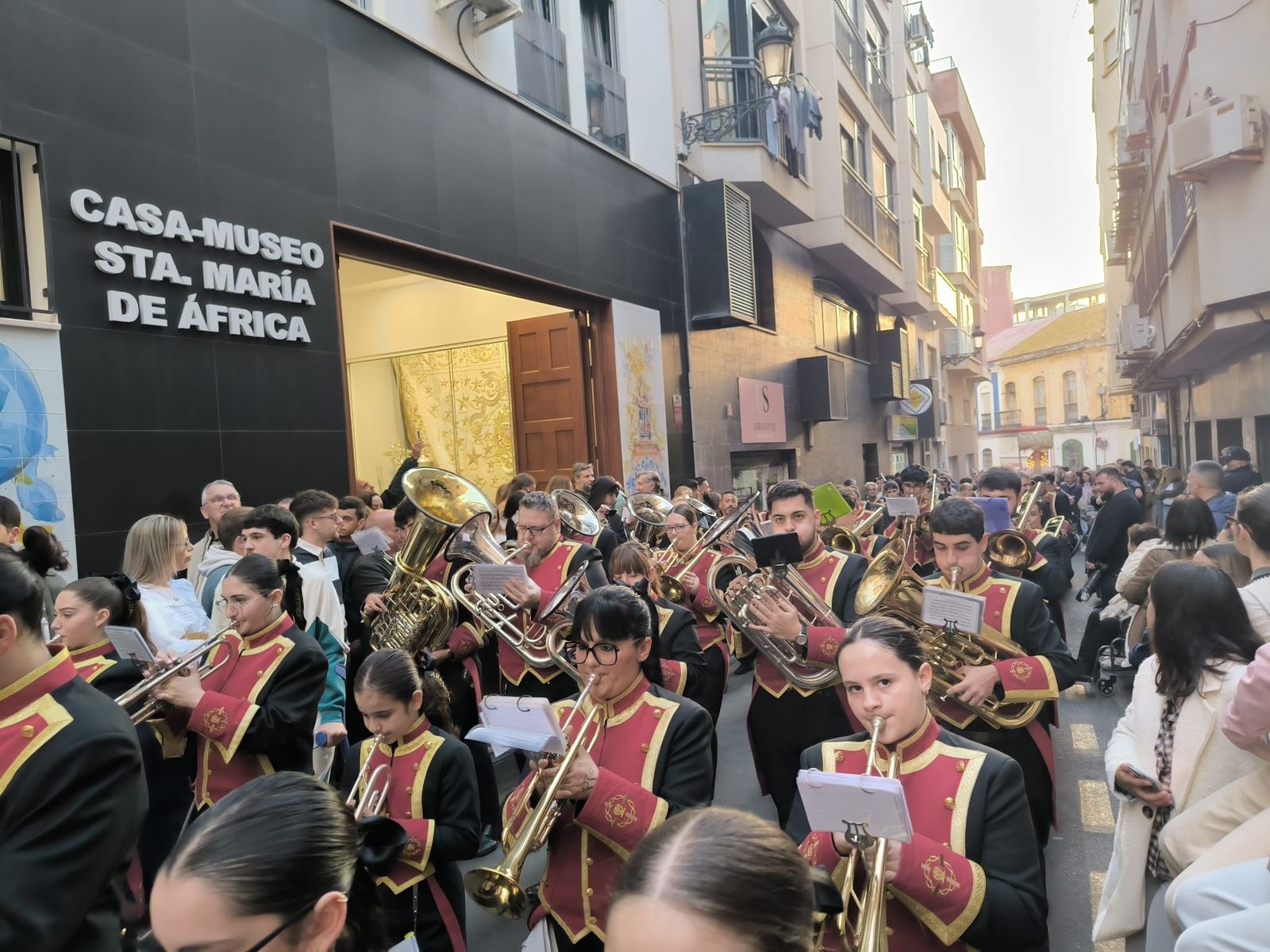 El paso de los niños, como antesala de la Semana Santa