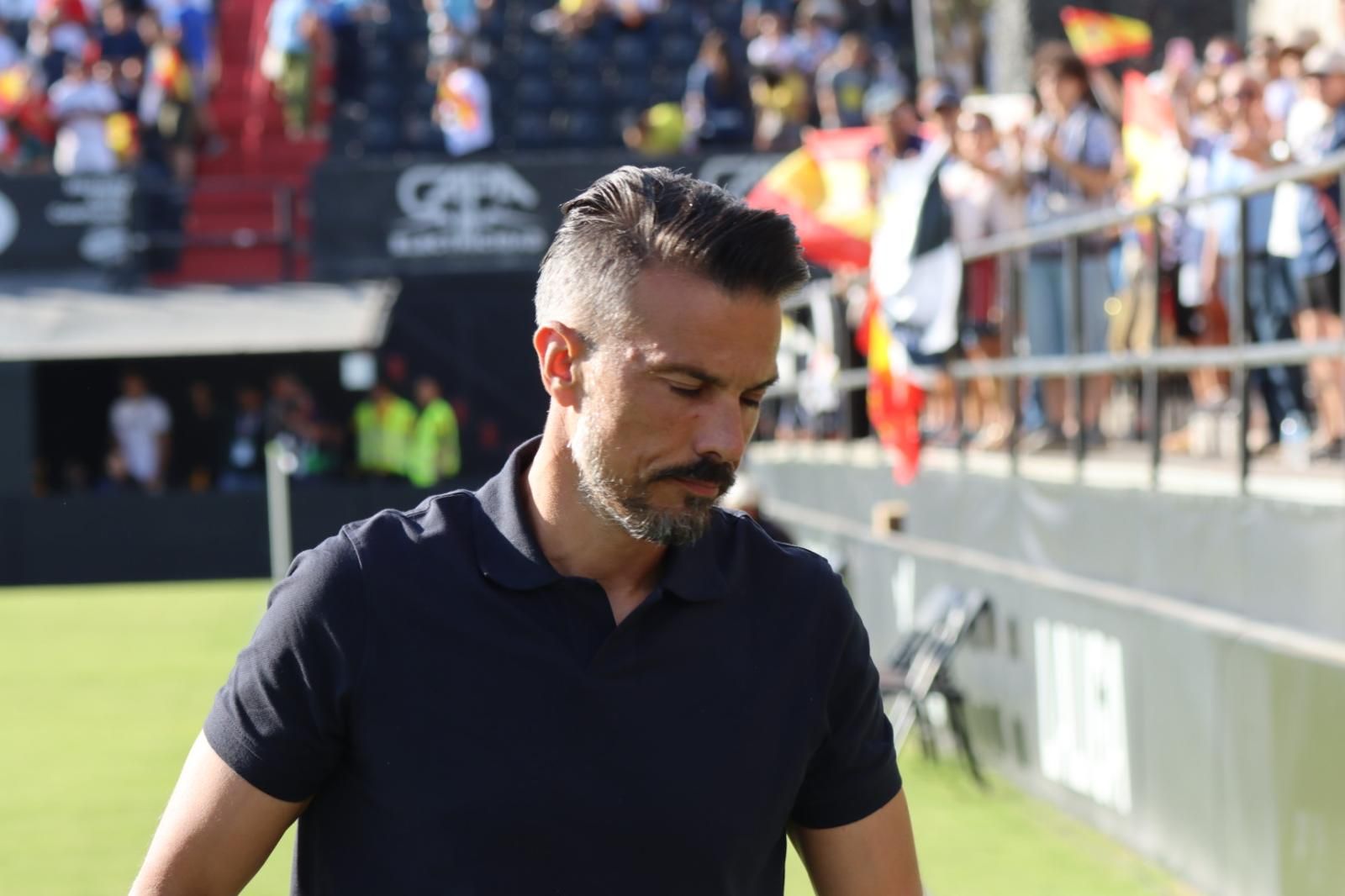 El entrenador de la UD Las Palmas, Rubén de la Barrera, destacó este sábado la competitividad y la personalidad de la AD Ceuta FC pese a la victoria de su equipo por 0-2 en el estadio Alfonso Murube,