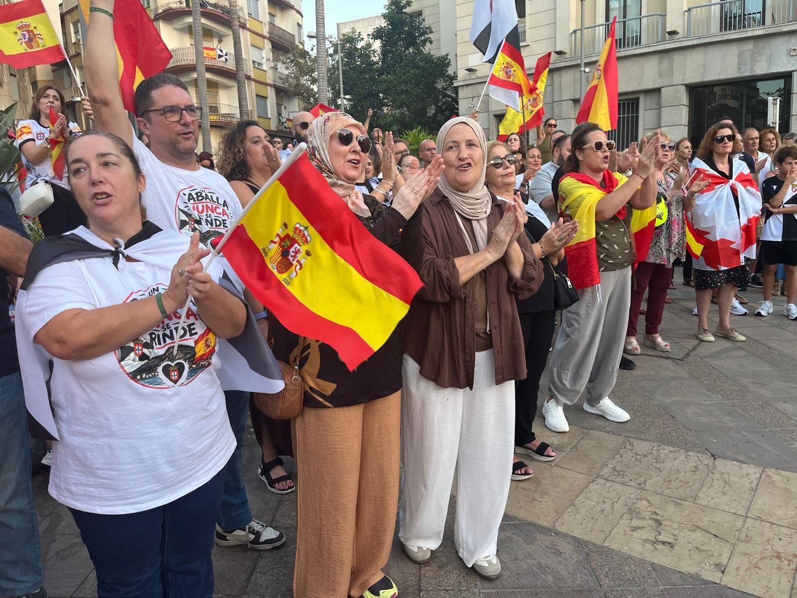 Una asociación profesional saca a la calle las demandas y quejas de los militares