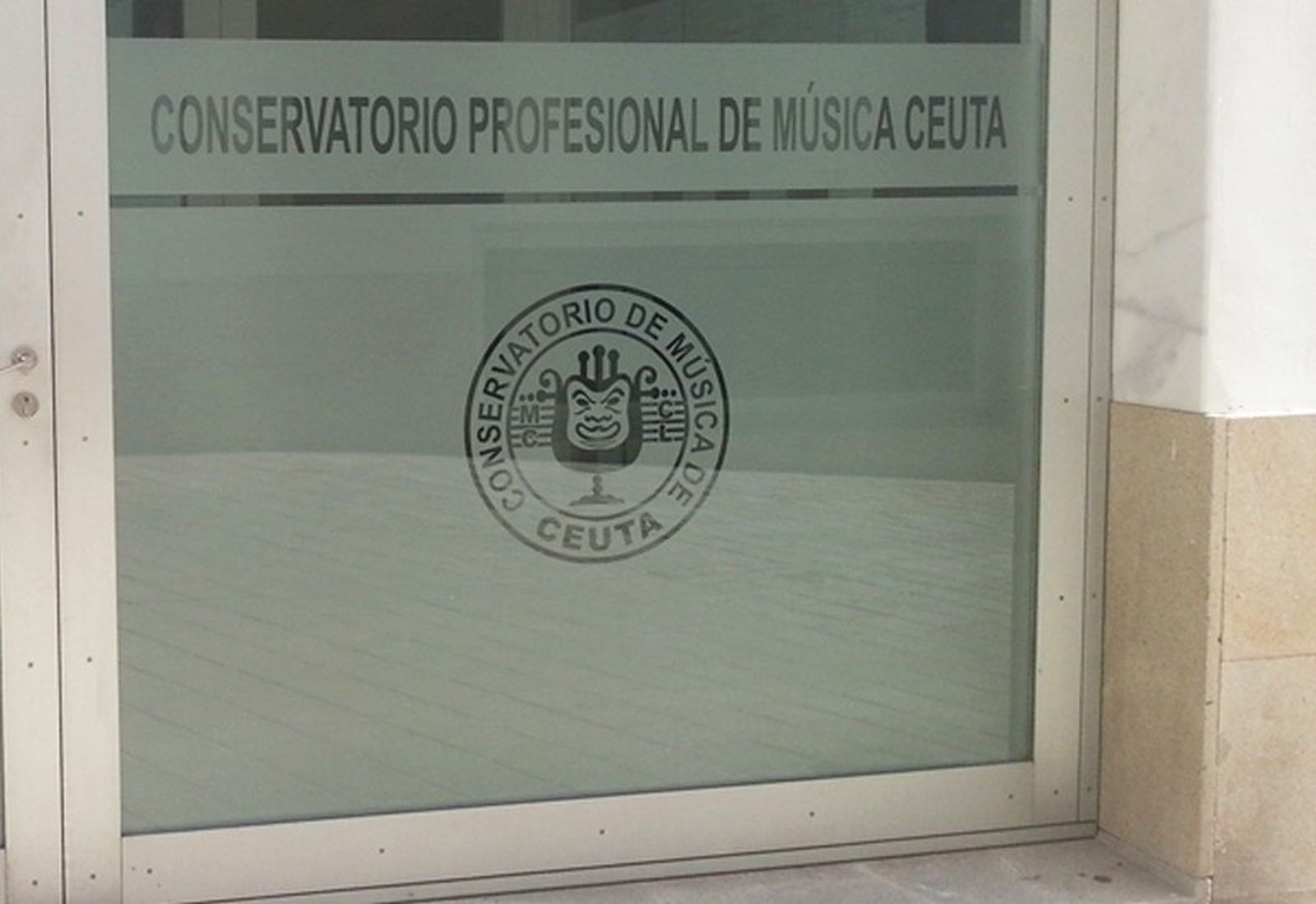 Acceso al Conservatorio Profesional de Música de Ceuta en una imagen de archivo