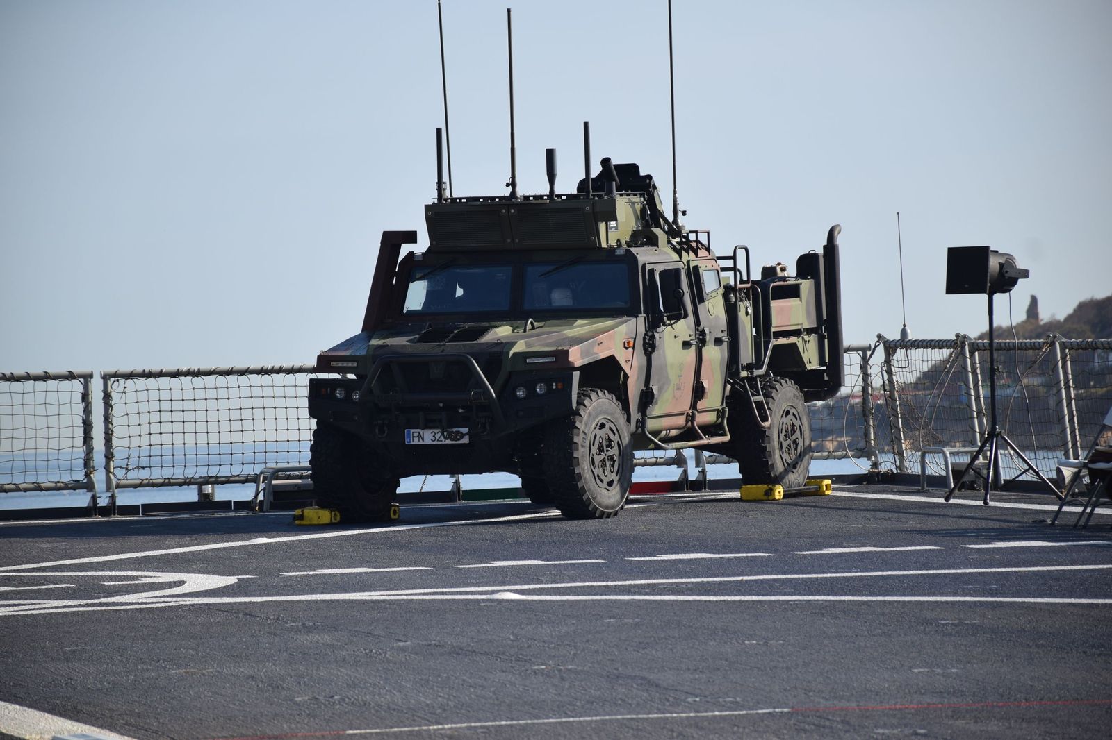 Emotiva jura de bandera a bordo del 'Castilla'