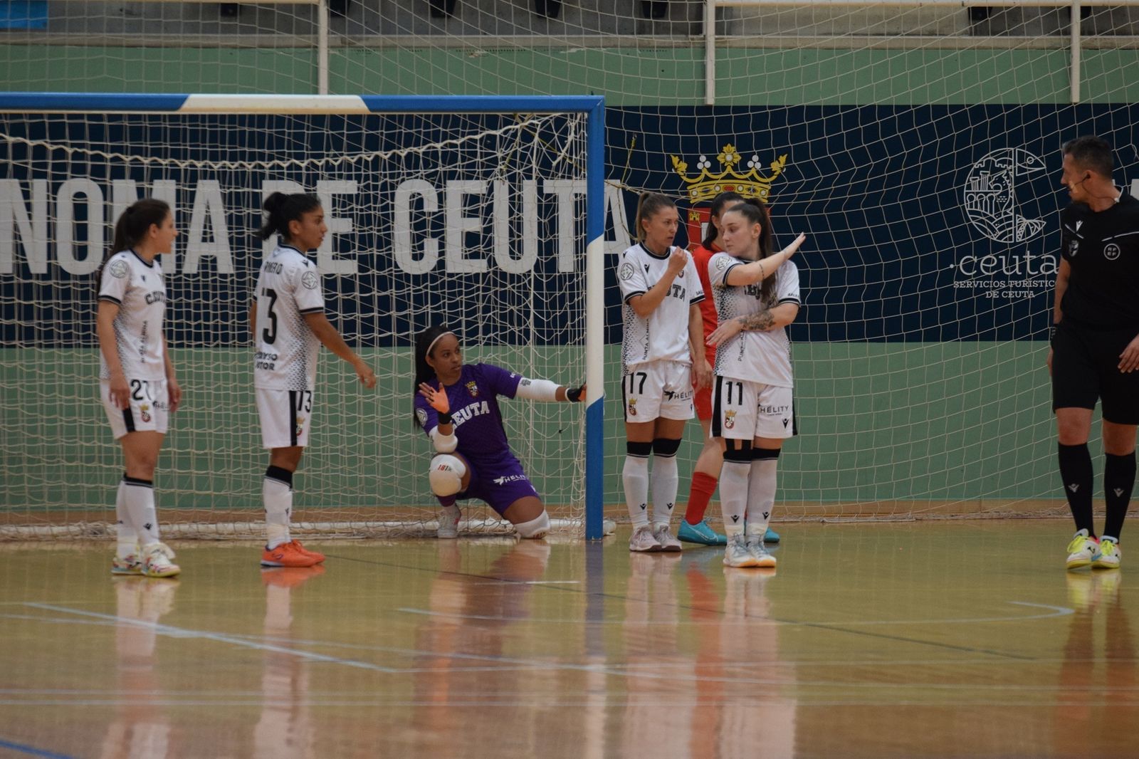 La AD Ceuta Femenino empató frente al Poio