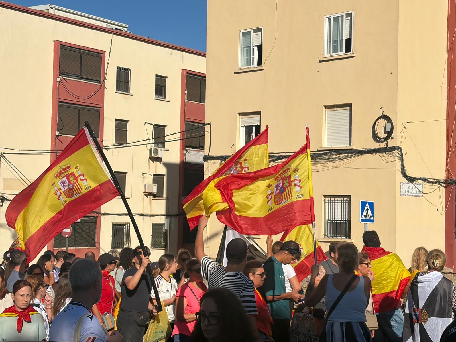 La ‘sentada pacífica’: una nueva manifestación hasta la frontera y en contra la violencia