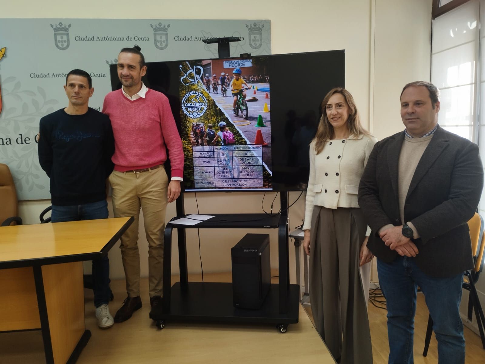 Presentación de la Escuela de Ciclismo