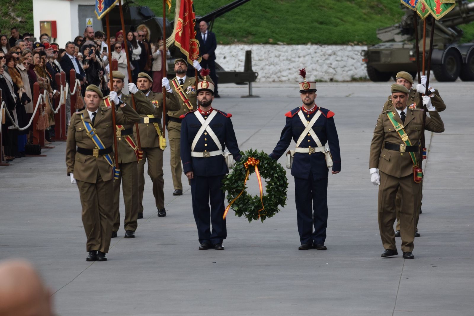 El Ramix-30 celebra Santa Bárbara con una ceremonia marcada por los homenajes y la tradición artillera