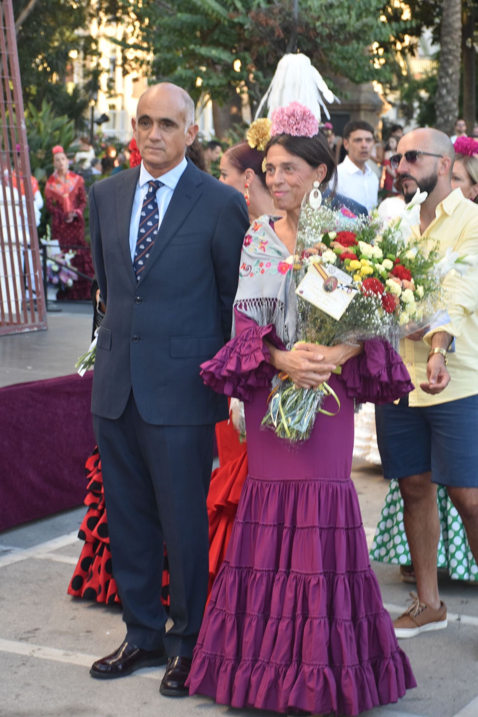 Los ceutíes vuelven a encontrarse con su Madre entre flores, esperanza y lágrimas contenidas