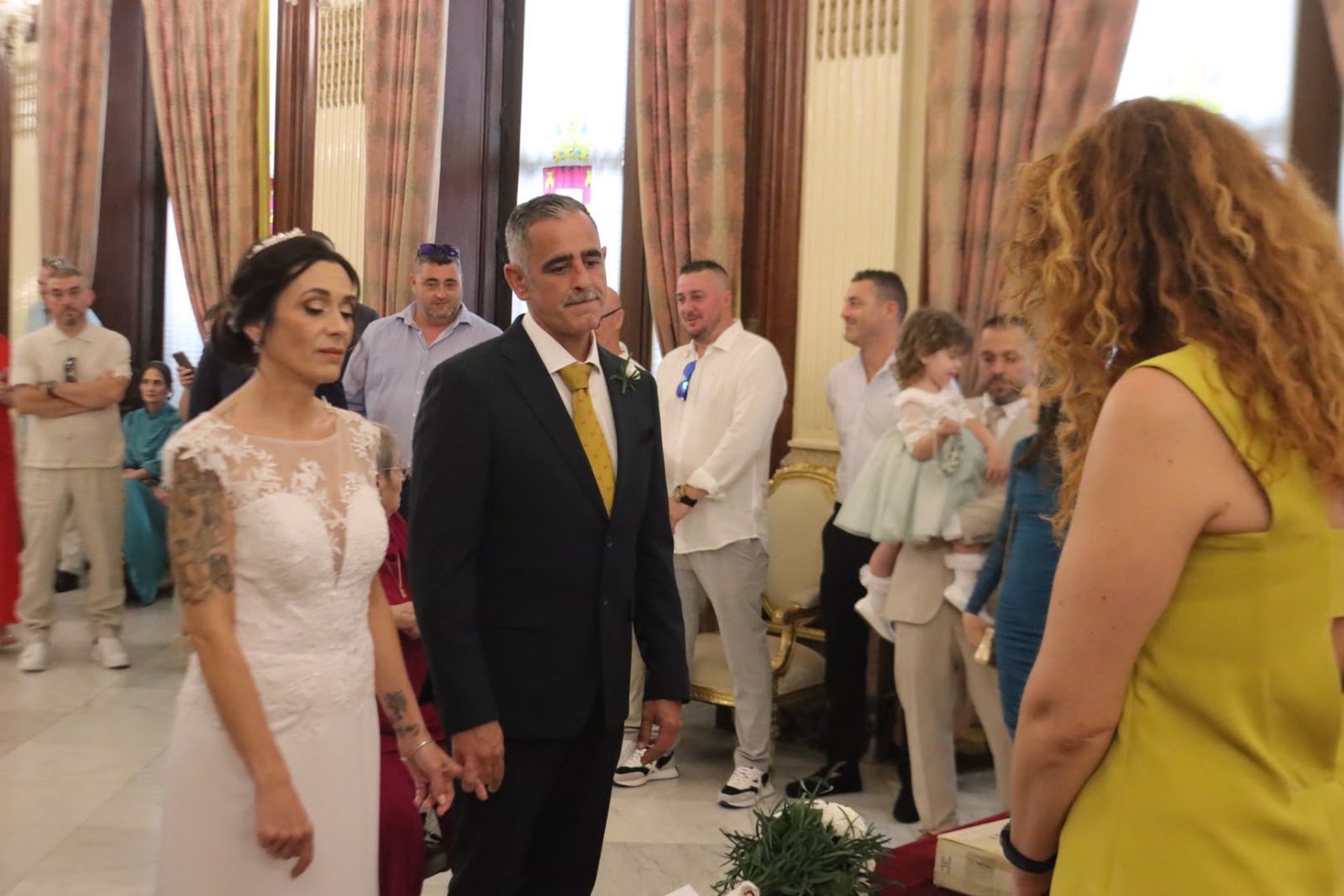 Antonio e Isabel celebran su enlace rodeados de familiares y amigos