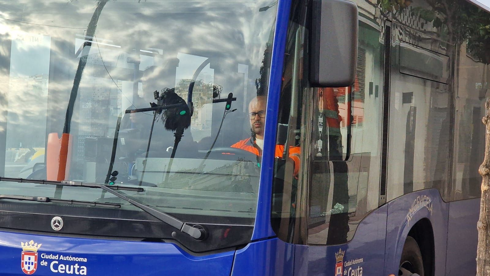 Ceuta consolida la transformación del transporte público con el servicio de bus