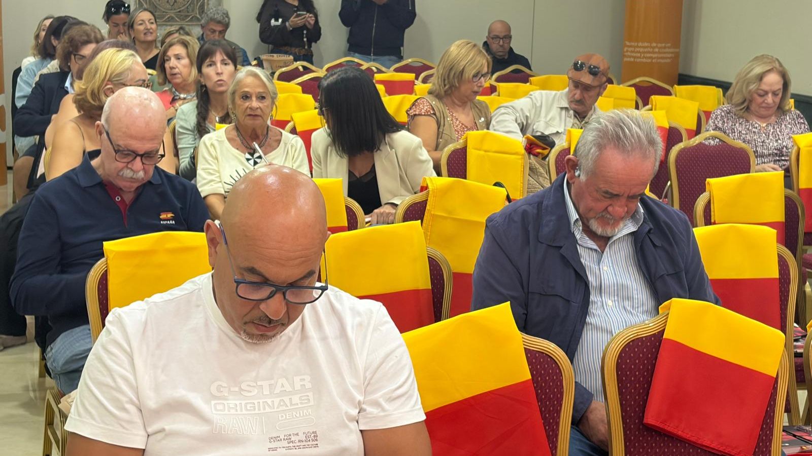 Imágenes de la conferencia de Hazte Oír este jueves