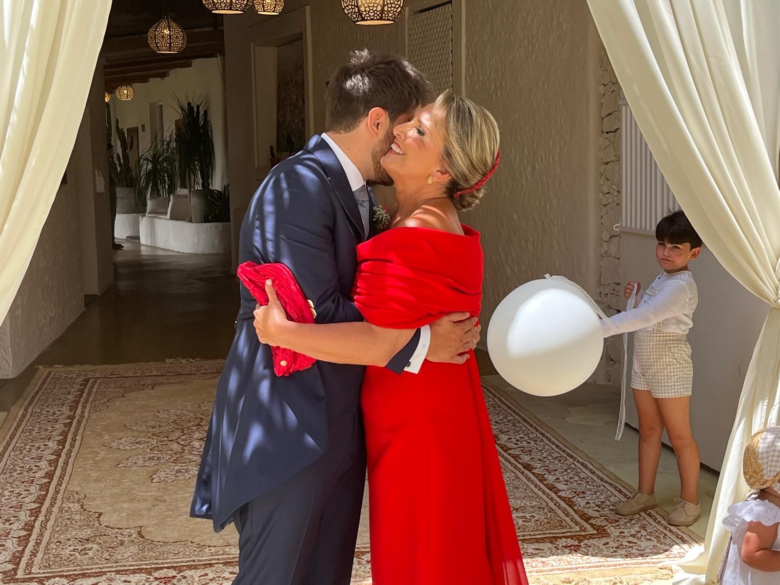 Santi y María sellan su amor en ‘El Sarao’