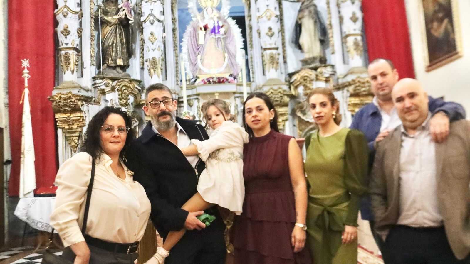 Mañana de bautizos en la parroquia de Nuestra Señora de Los Remedios