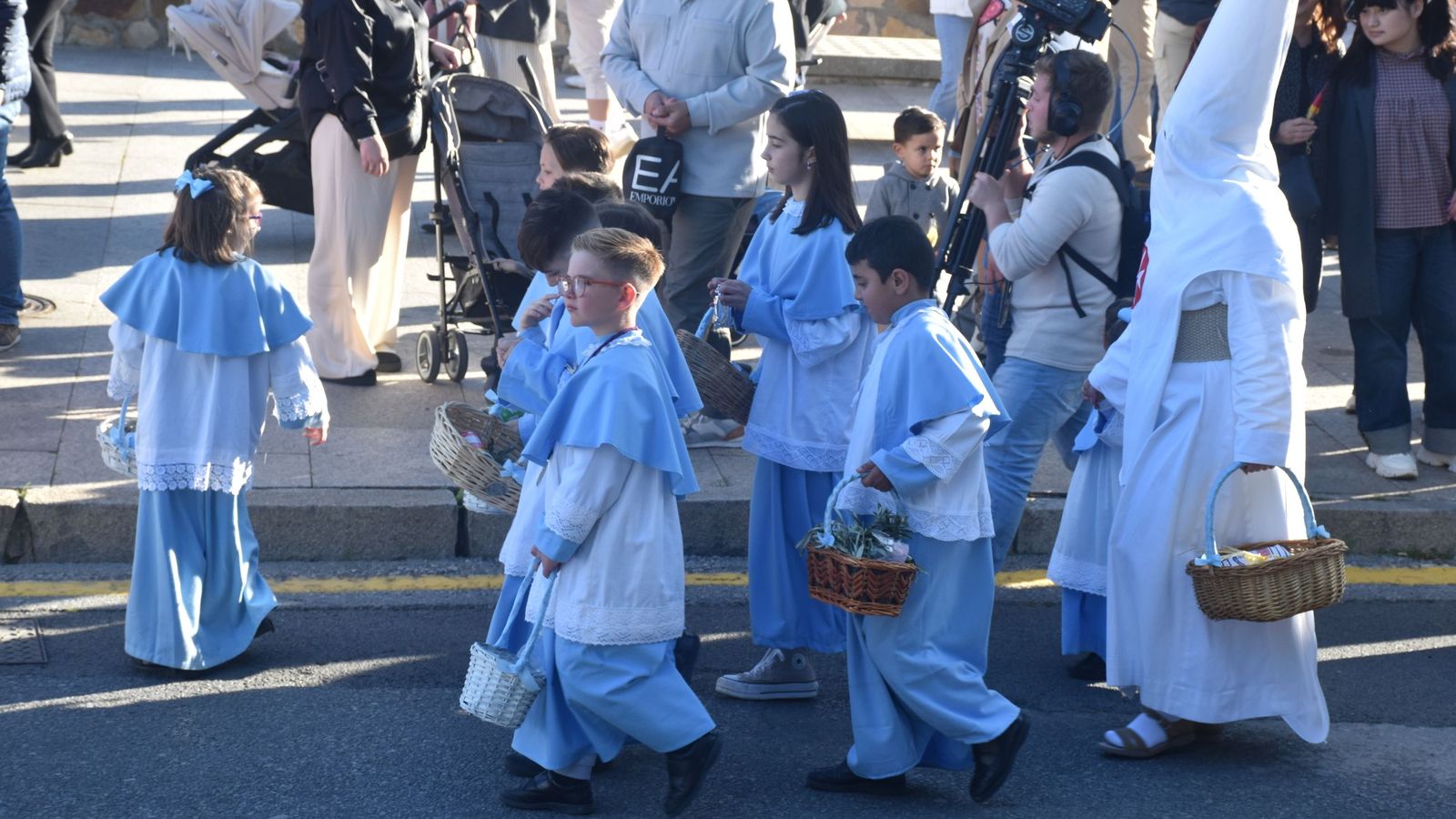 La Pollinica disfrutó este Domingo de Ramos de su Estación de Penitencia