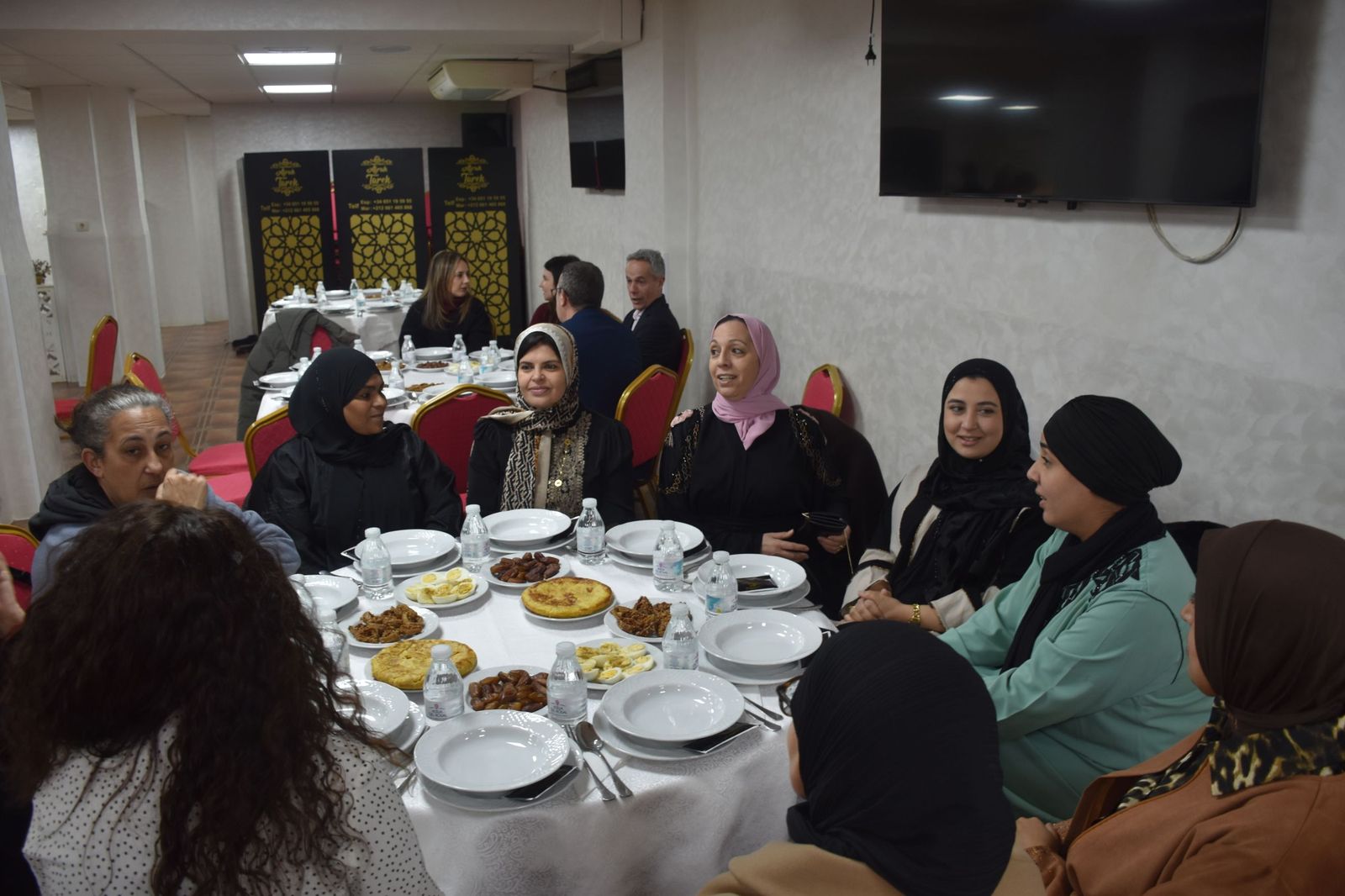 La comunidad educativa celebra el iftar de la FAMPA con “un espíritu constructivo y de colaboración”