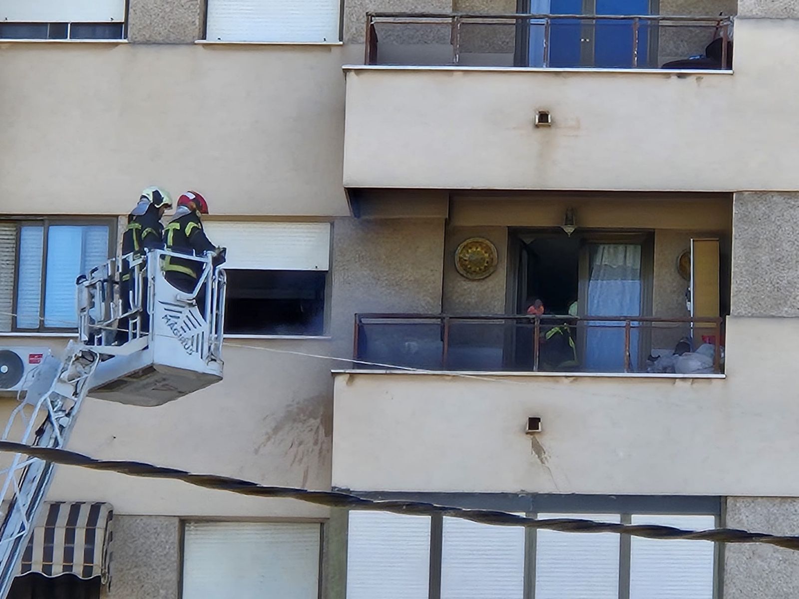 Imagen del incendio en un piso de Patio Páramo