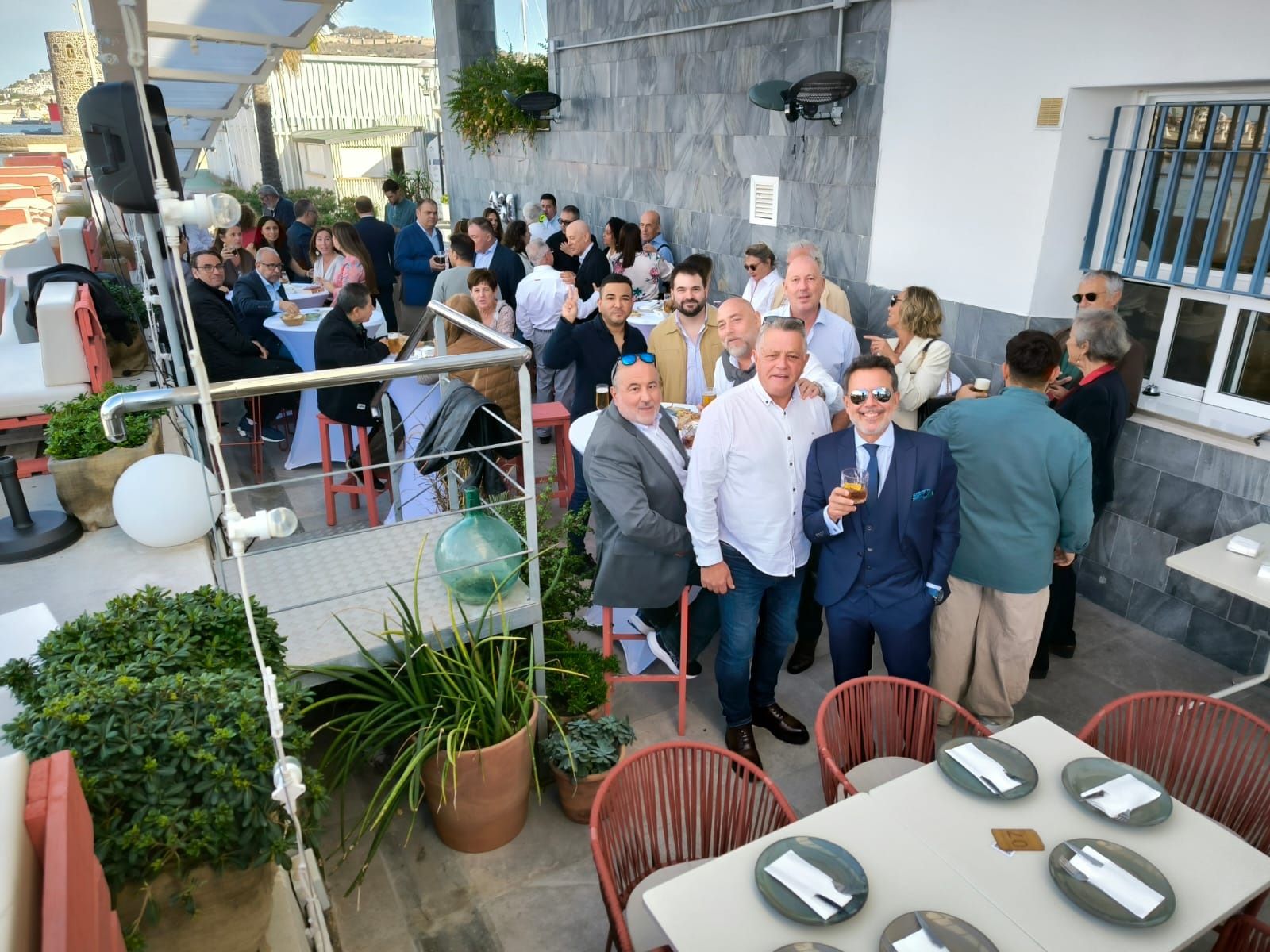 El pasado y el presente del 061 de Ceuta se reencuentra por su 25 aniversario