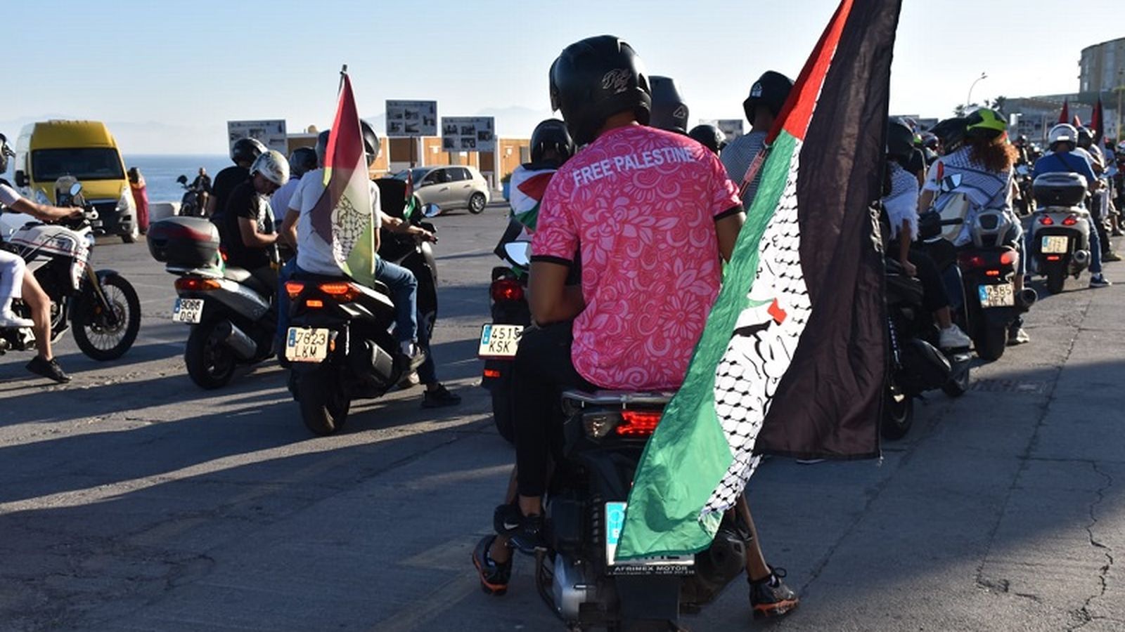 Concentración de moteros por Palestina