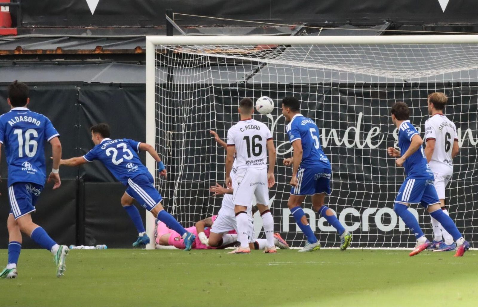 Las mejores imágenes del AD Ceuta - Real Oviedo