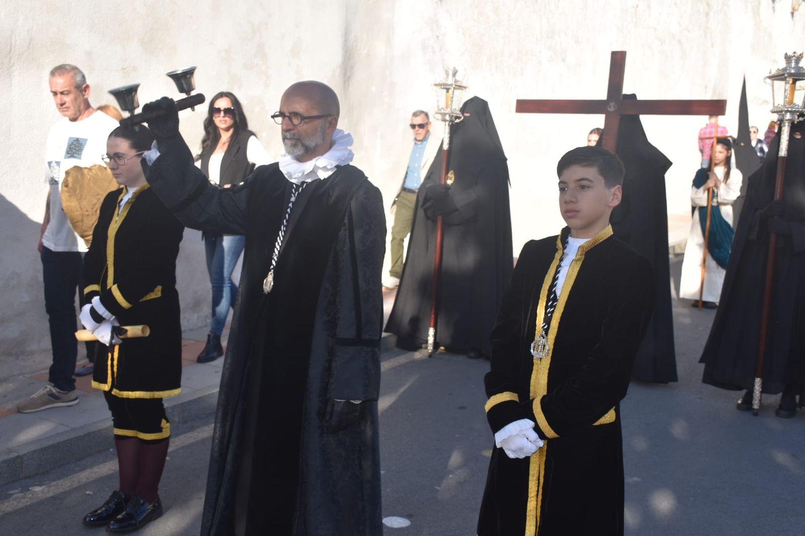 Paz, piedad y silencio desde la falda del Hacho