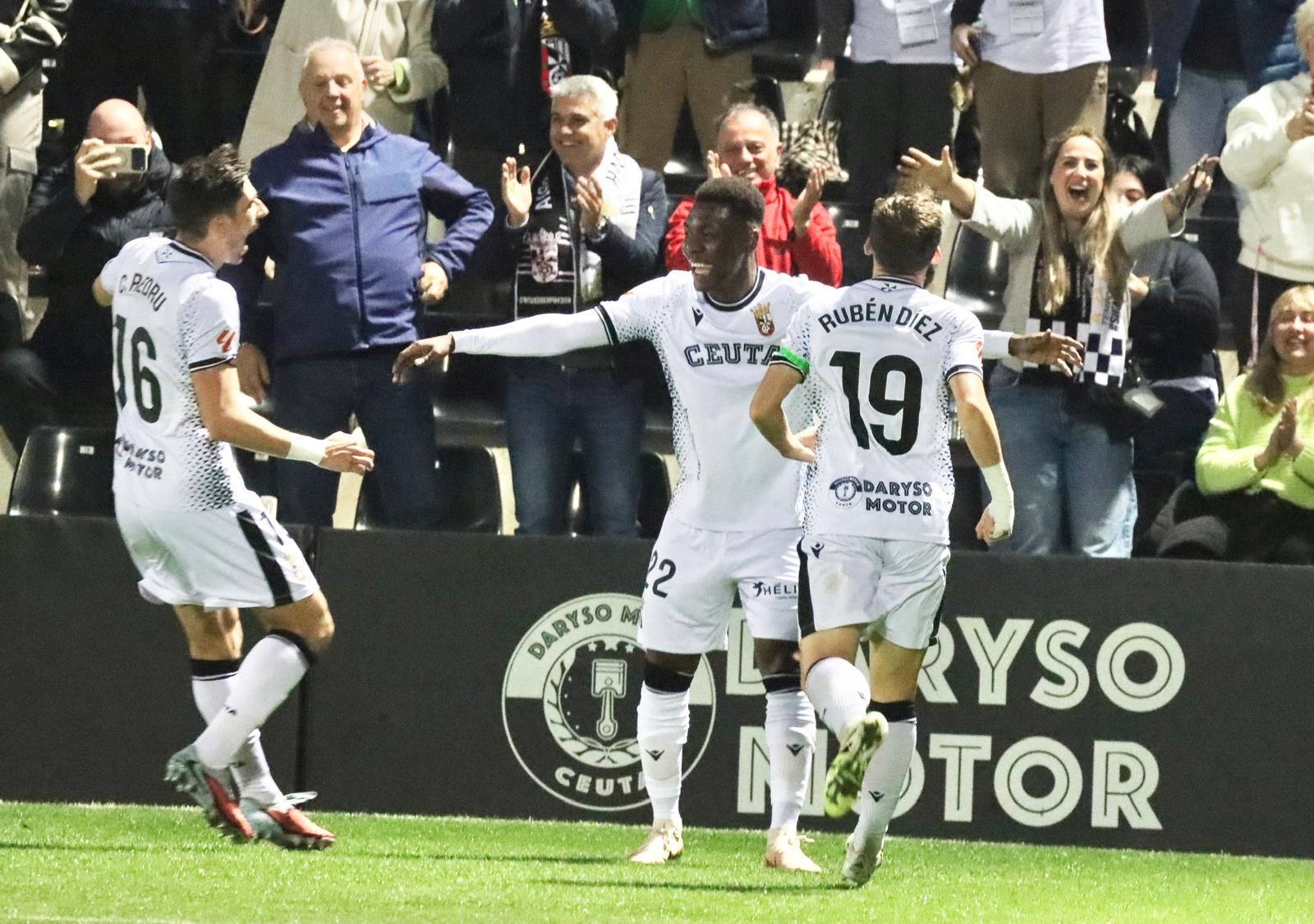 Las mejores imágenes del AD Ceuta – Córdoba CF en el Alfonso Murube