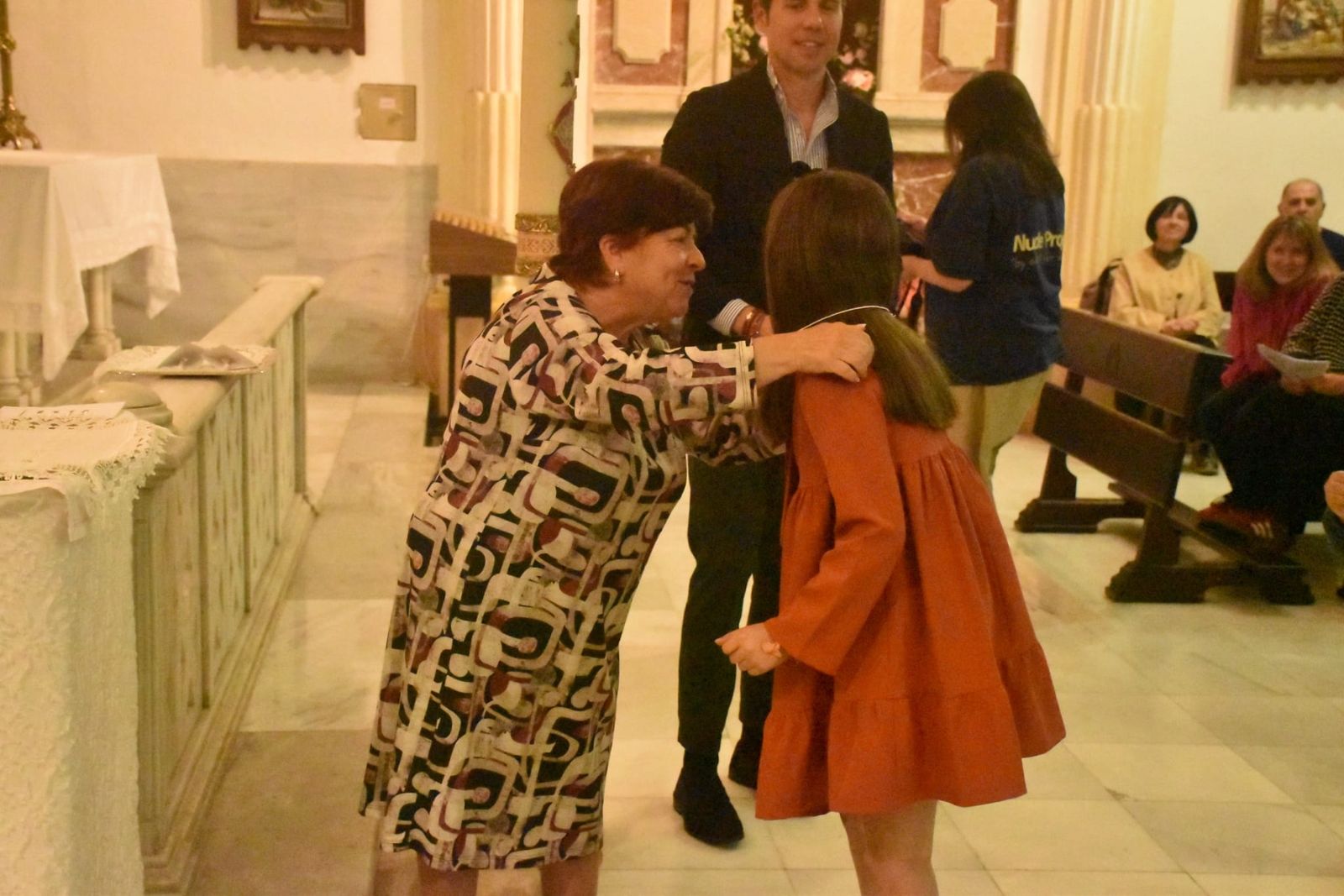 Bendición de las cruces en la iglesia de San Francisco