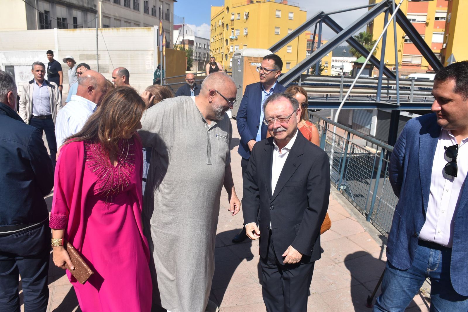Así ha sido la visita de Benzina y Vivas al matadero de Hadú