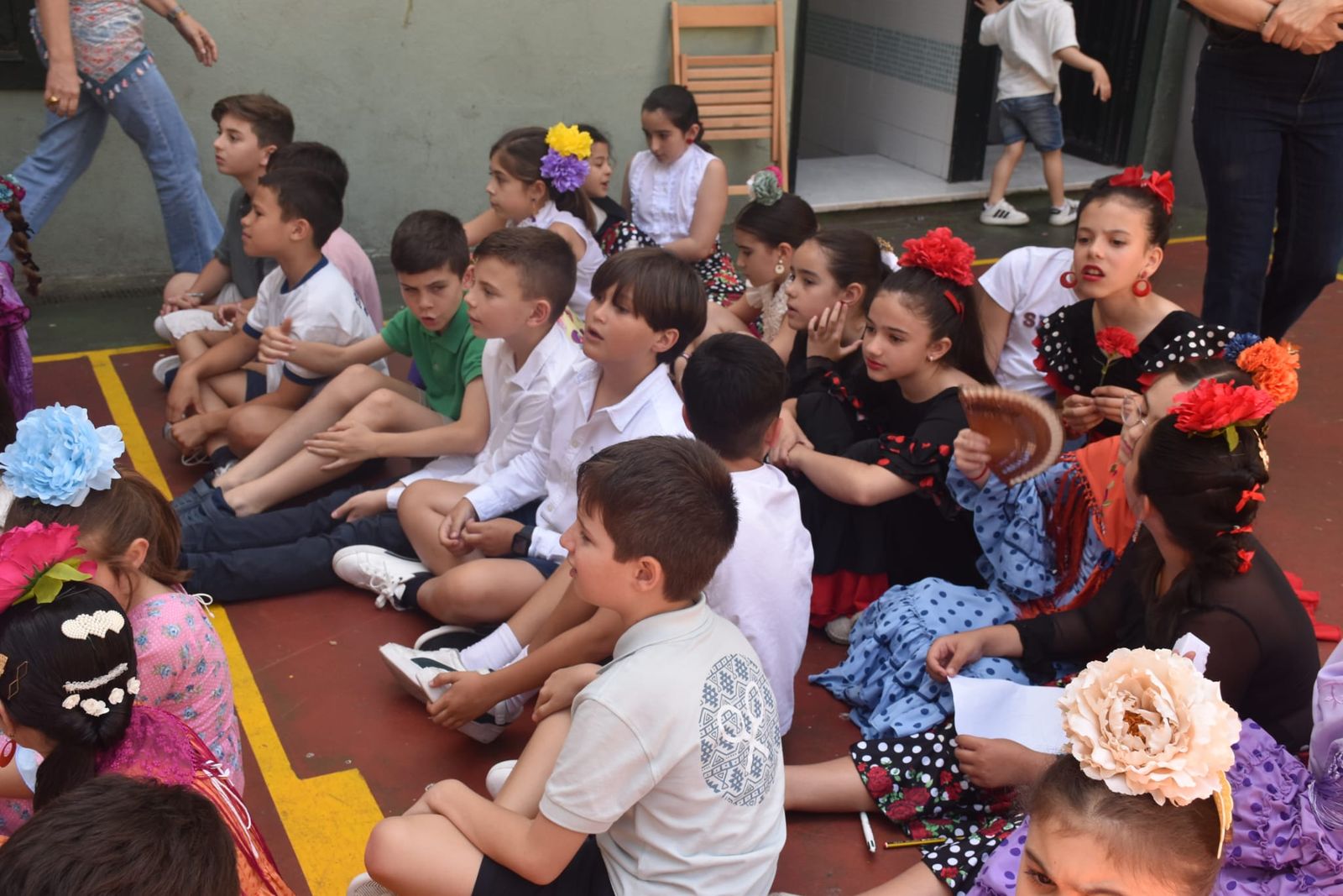 El Colegio de San Agustín disfruta de una feliz jornada solidaria con su Cruz de Mayo
