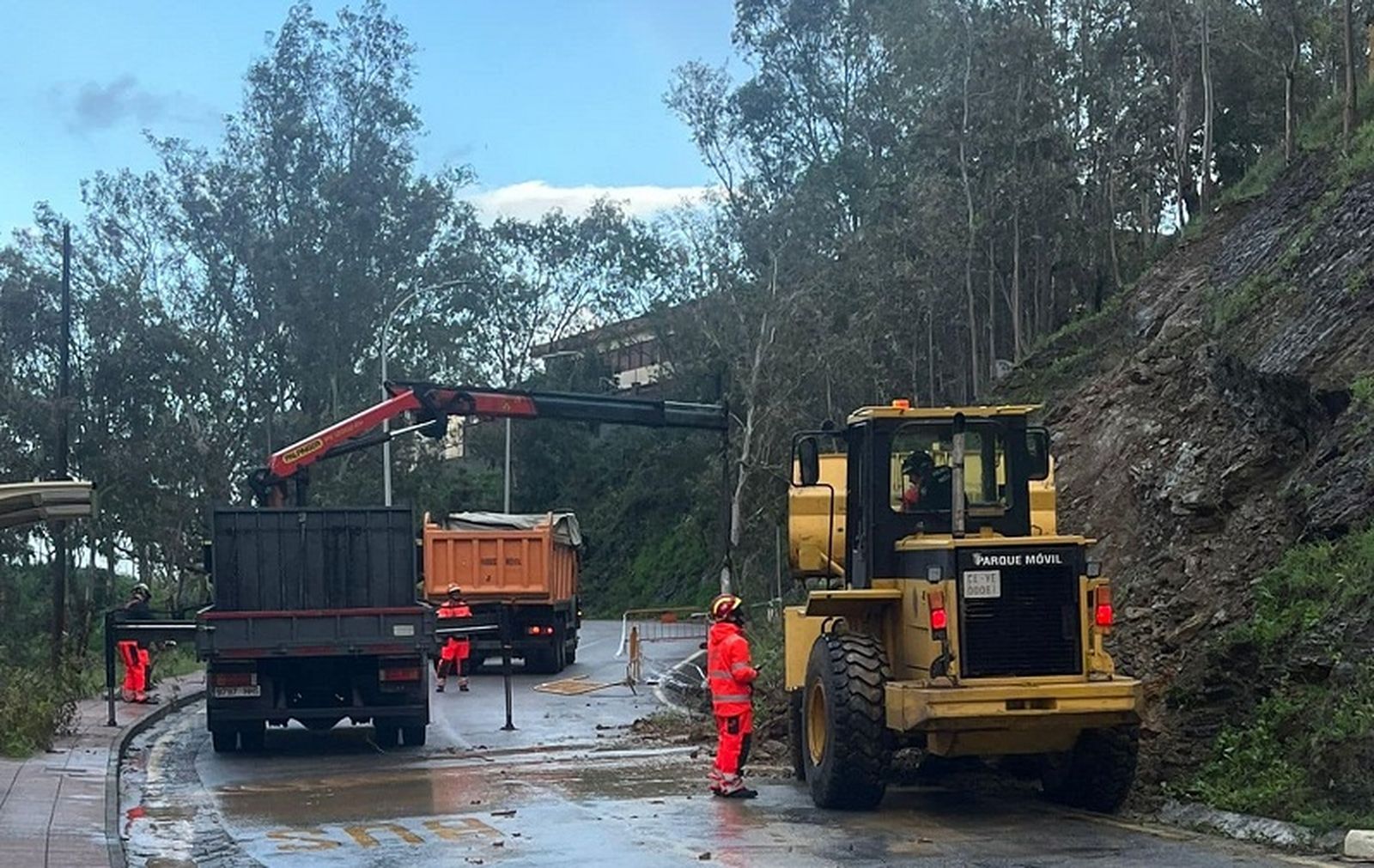 Imágenes de Parque Móvil interviniendo ante los últimos temporales en Ceuta