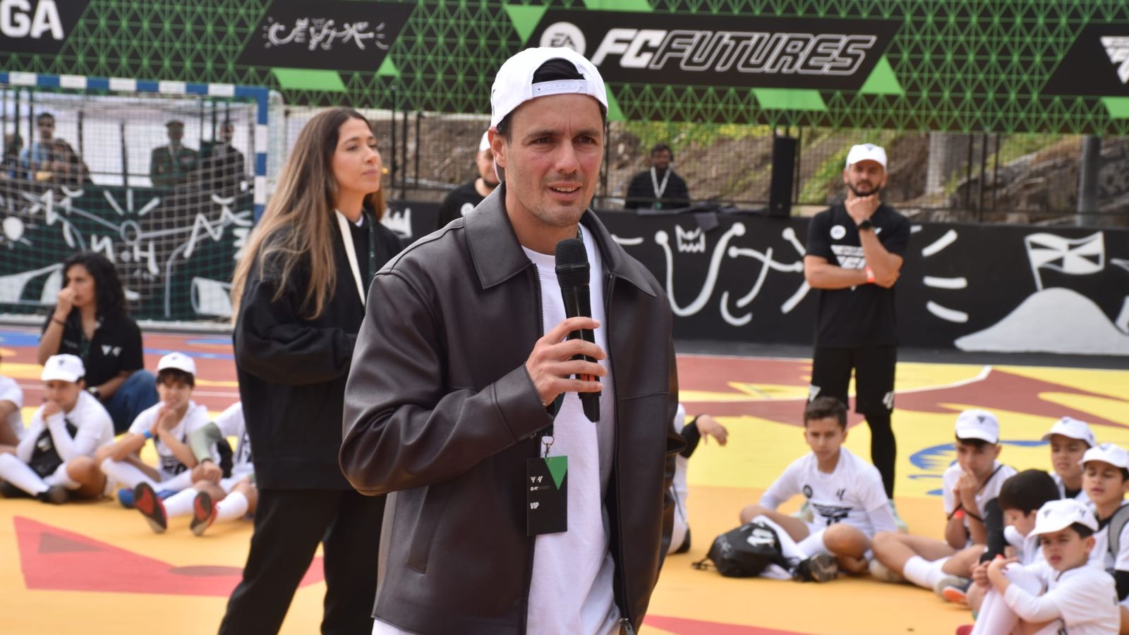 El diseñador de la pista, Natalio Hayon Ponce.