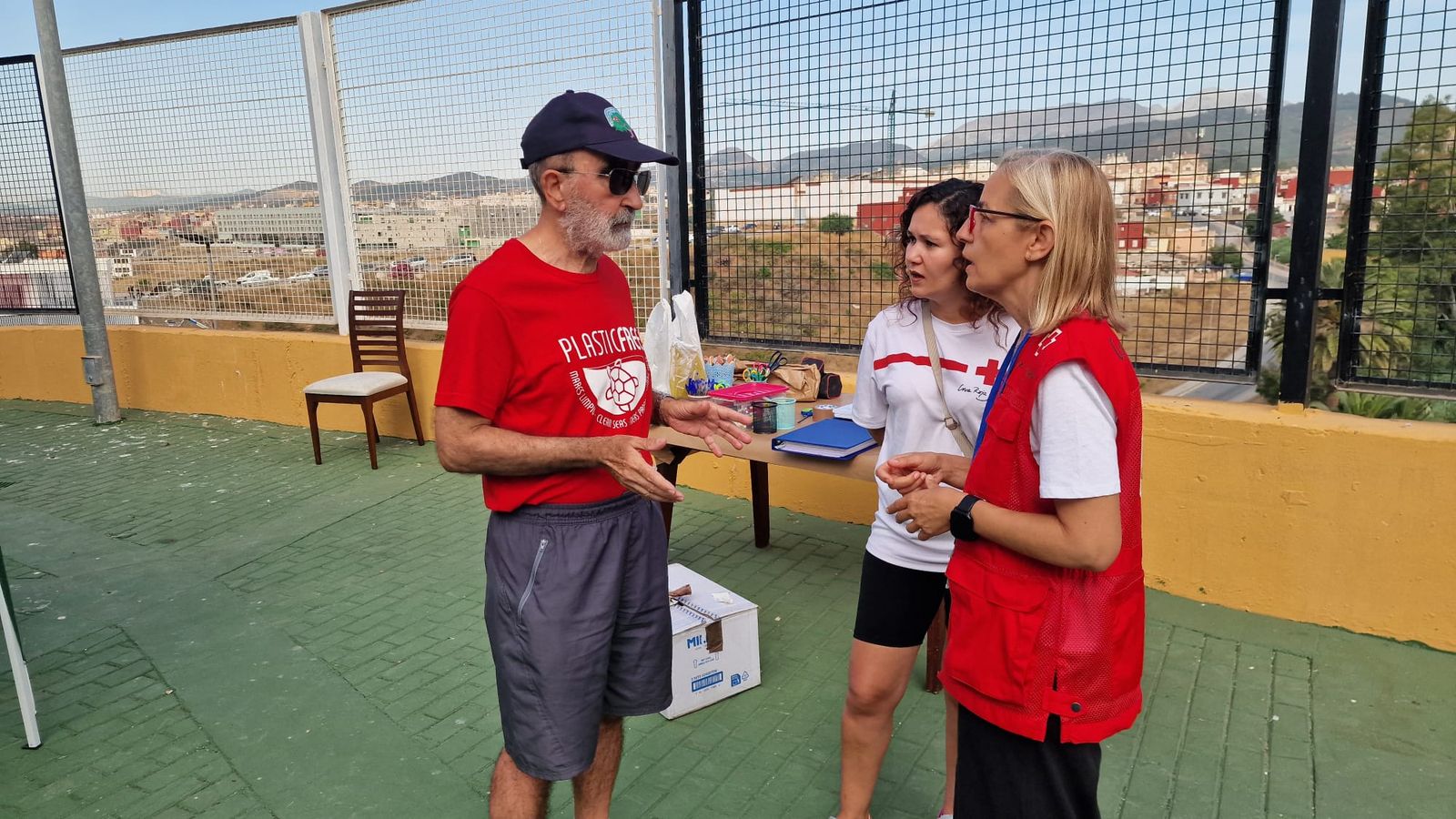 La iniciativa ofrece más de 70 actividades gratuitas dirigidas a infancia, adolescencia, familias y vecindad de San José-Hadú y Loma Colmenar