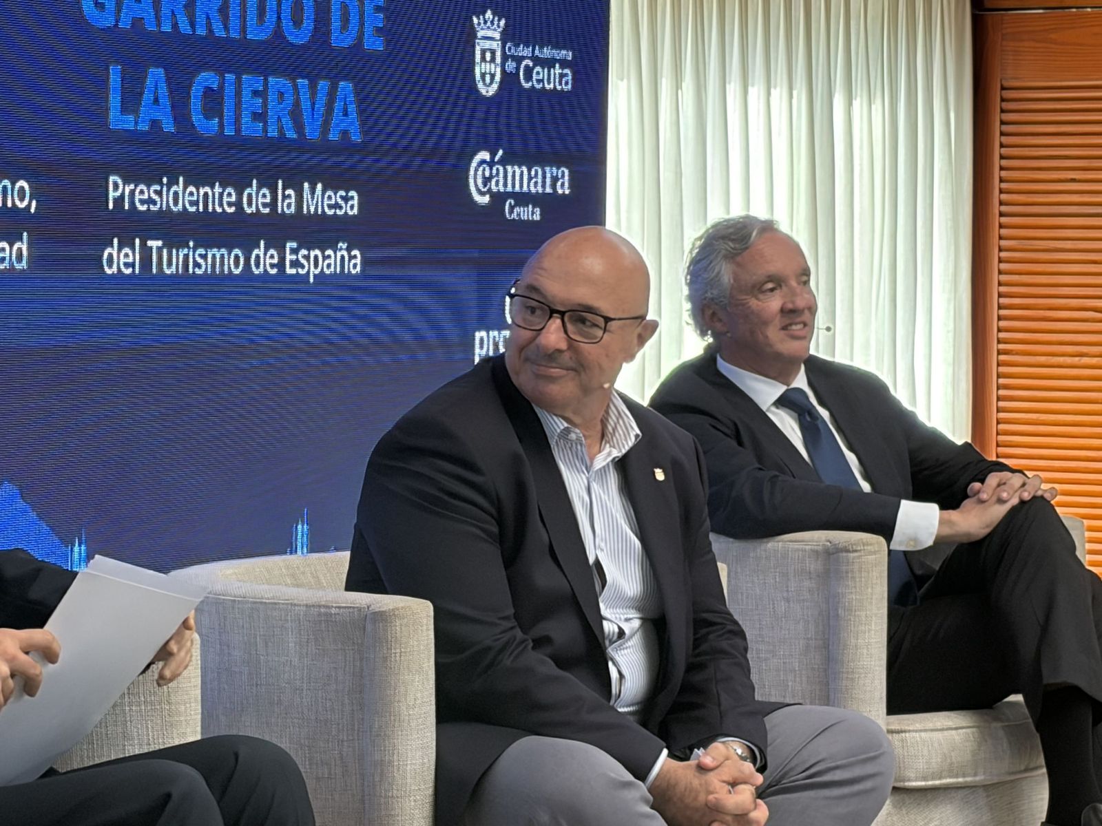 El consejero Nicola Cecchi durante la mesa redonda