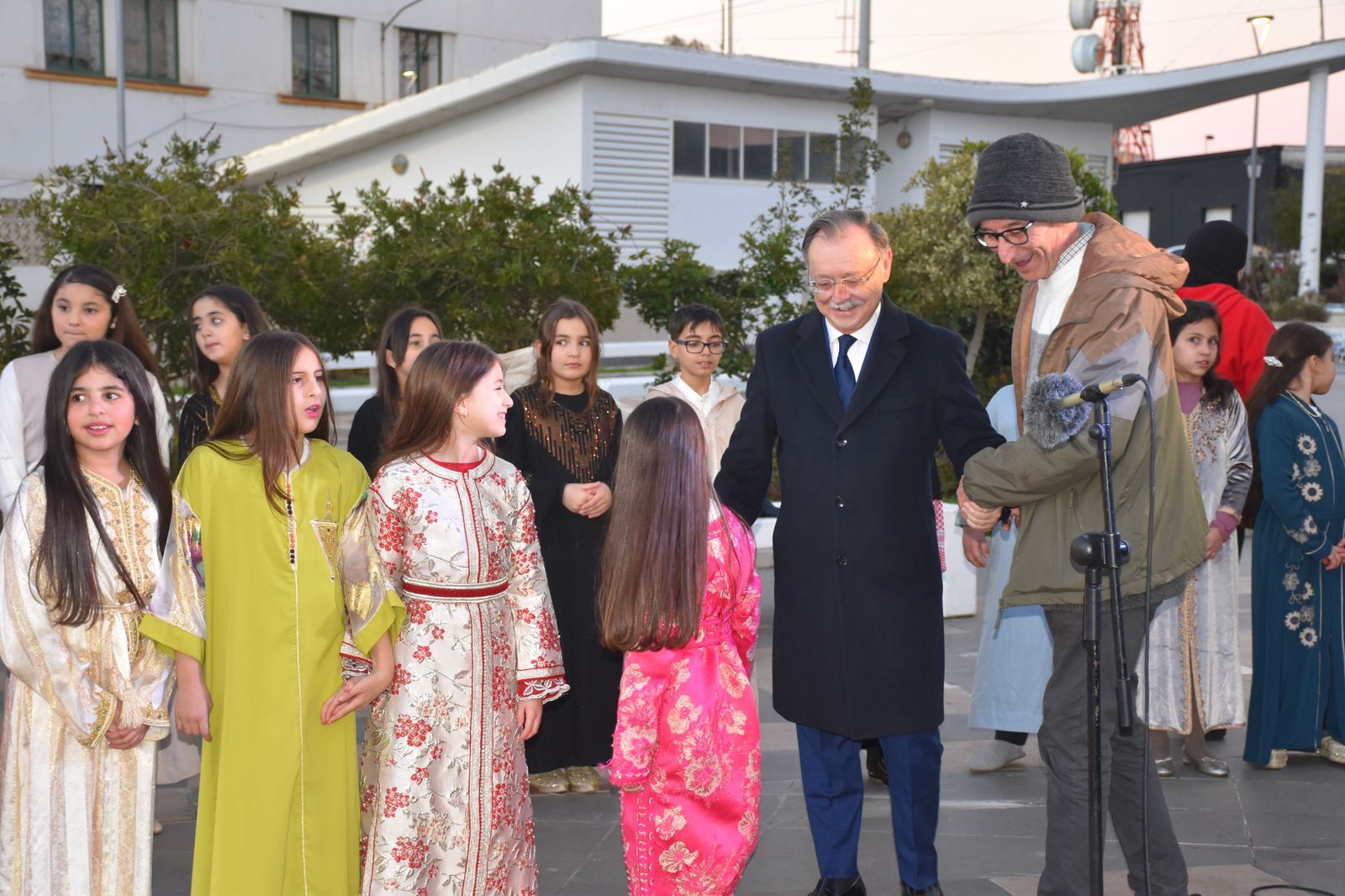 Ceuta ya luce sus luces por Ramadán