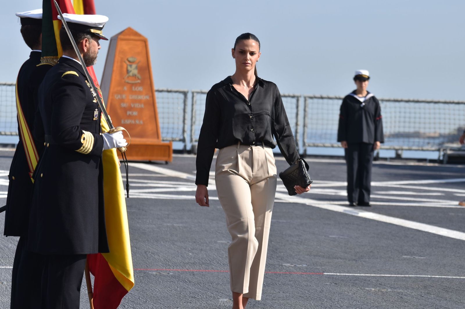 Emotiva jura de bandera a bordo del 'Castilla'