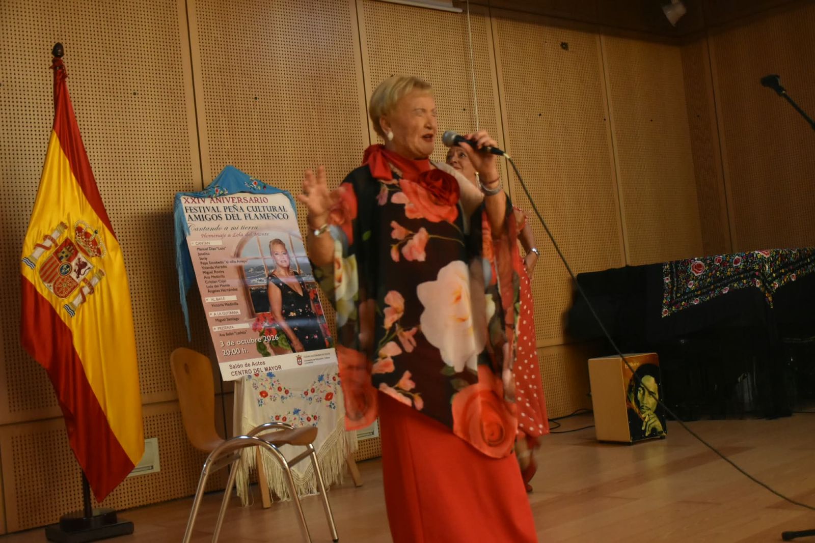 Ceuta disfruta del buen flamenco con un homenaje a Lola del Monte