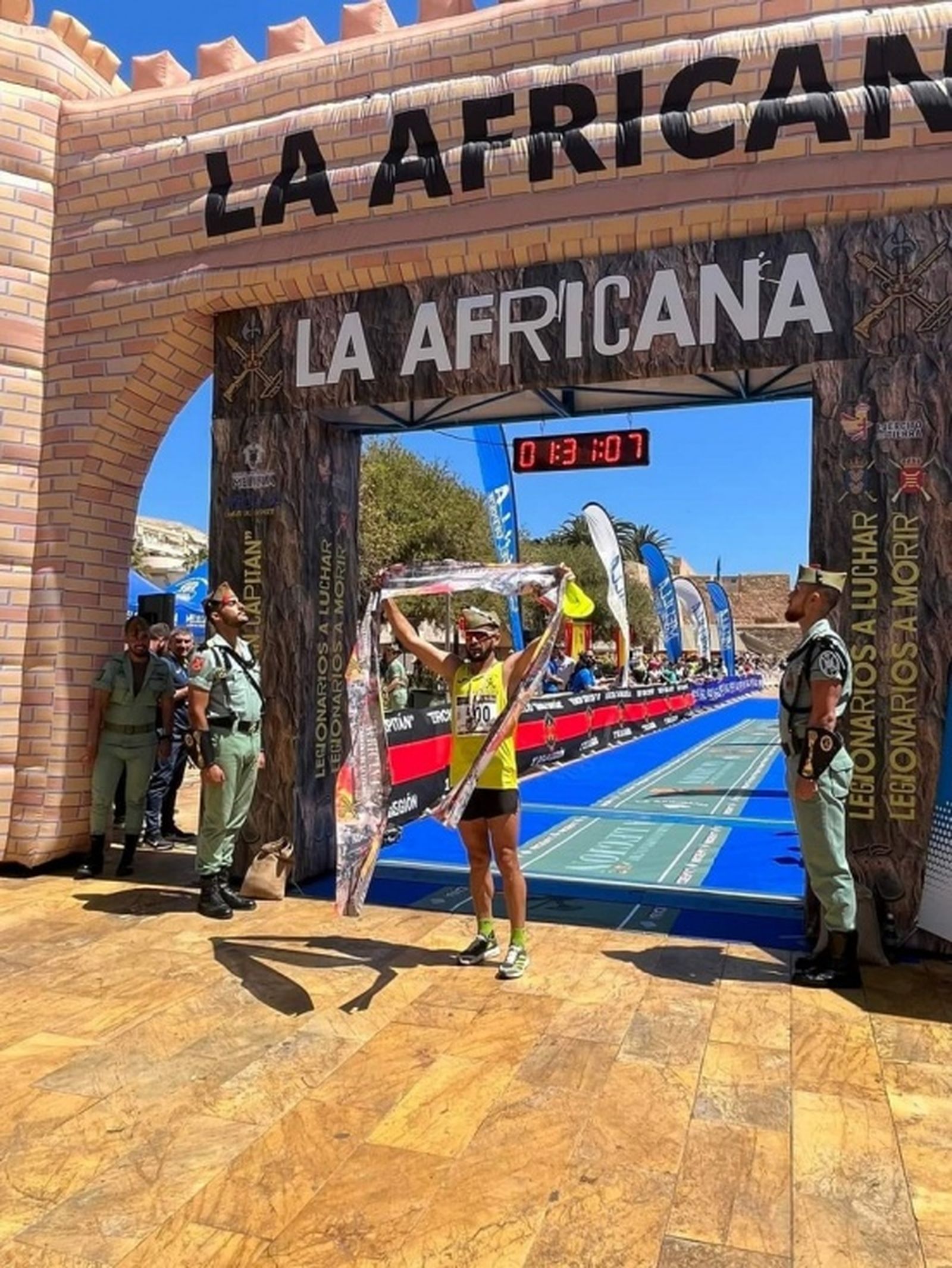 FOTO CASA CEUTA EN MELILLA