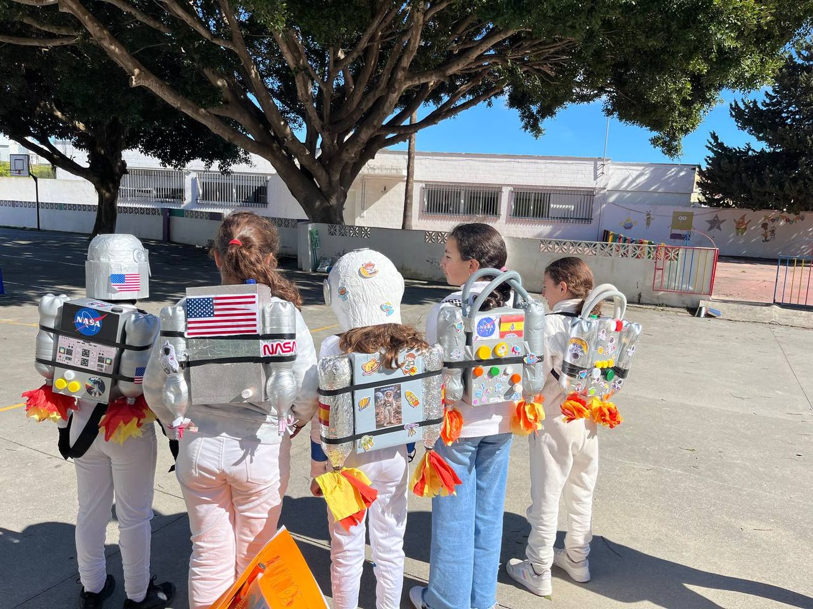 Así ha celebrado el 'Juan Carlos I' el carnaval