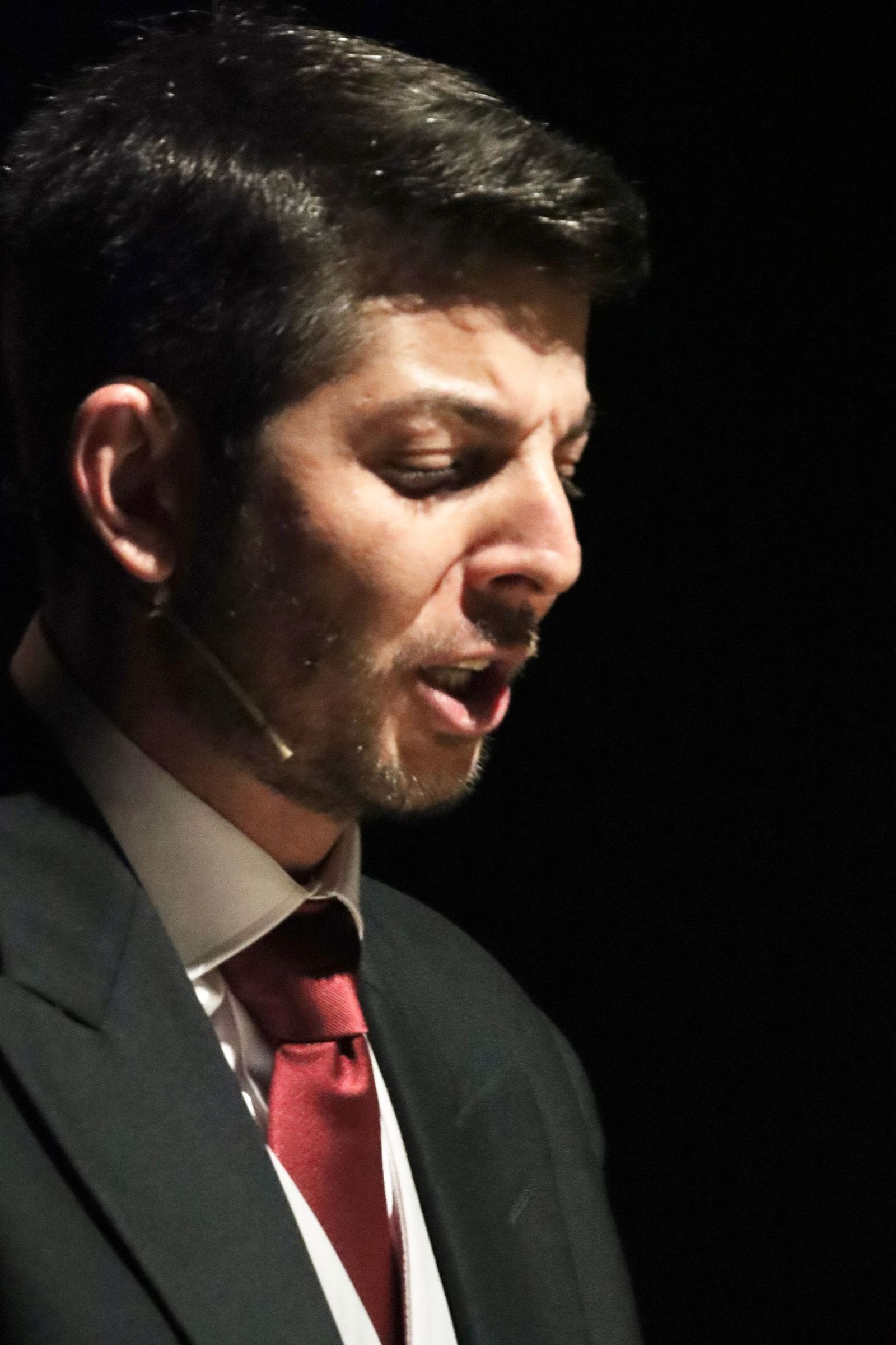 Adán del Campo ofrece a Ceuta un vibrante pregón cofrade