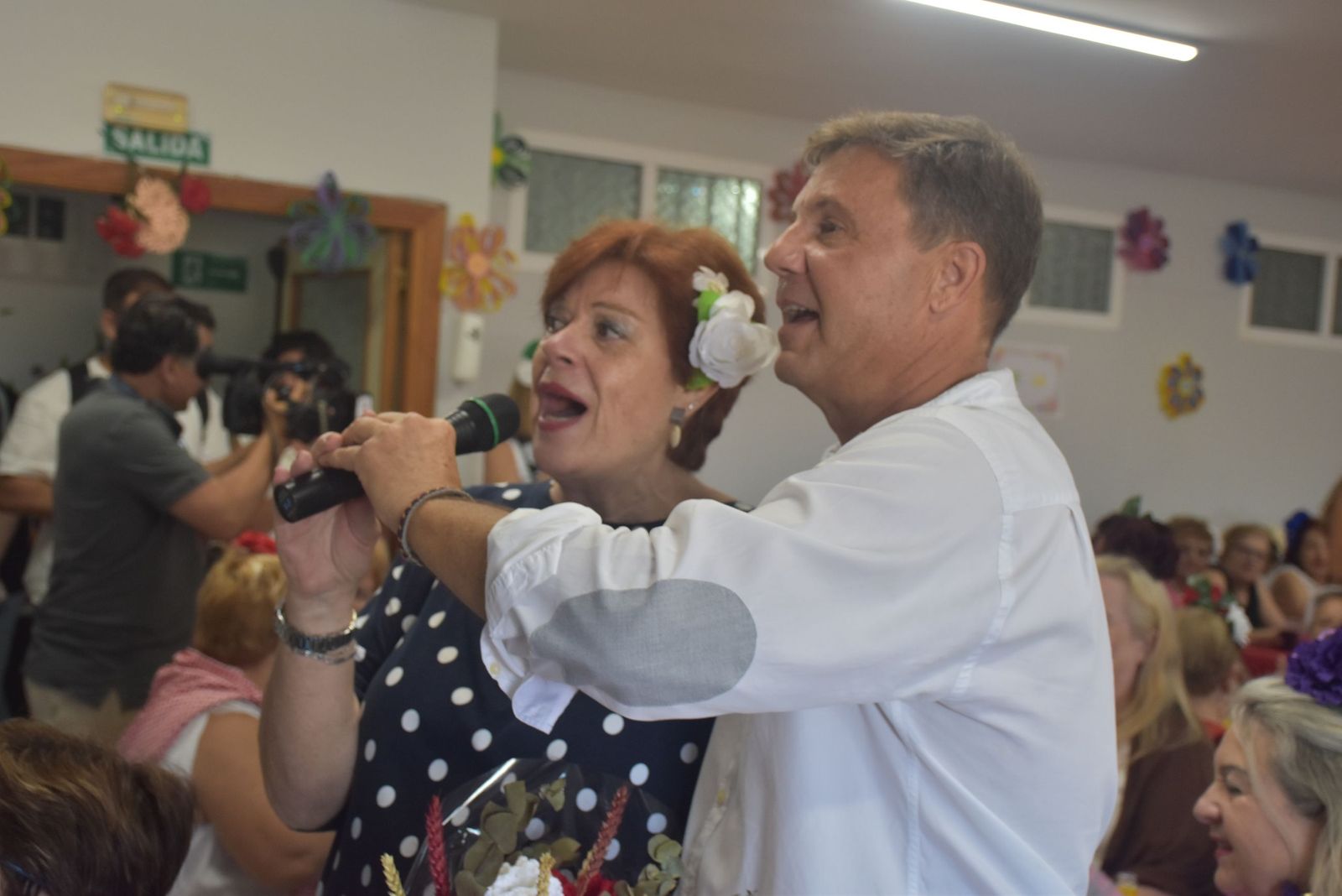 Villajovita se viste de feria para celebrar la primavera junto a sus mayores