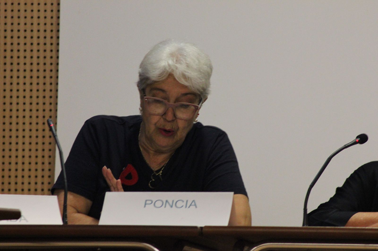 El Club de Lectura ‘Adolfo Suárez’ resucita a Lorca “frente a los intolerantes”. / FOTO S.C.