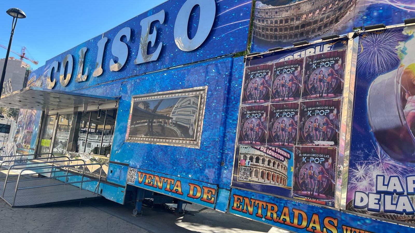 Taquillas y acceso al circo
