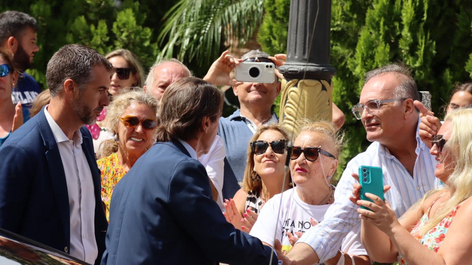 Llegada de José María Aznar y Ana Botella al Palacio Autonómico