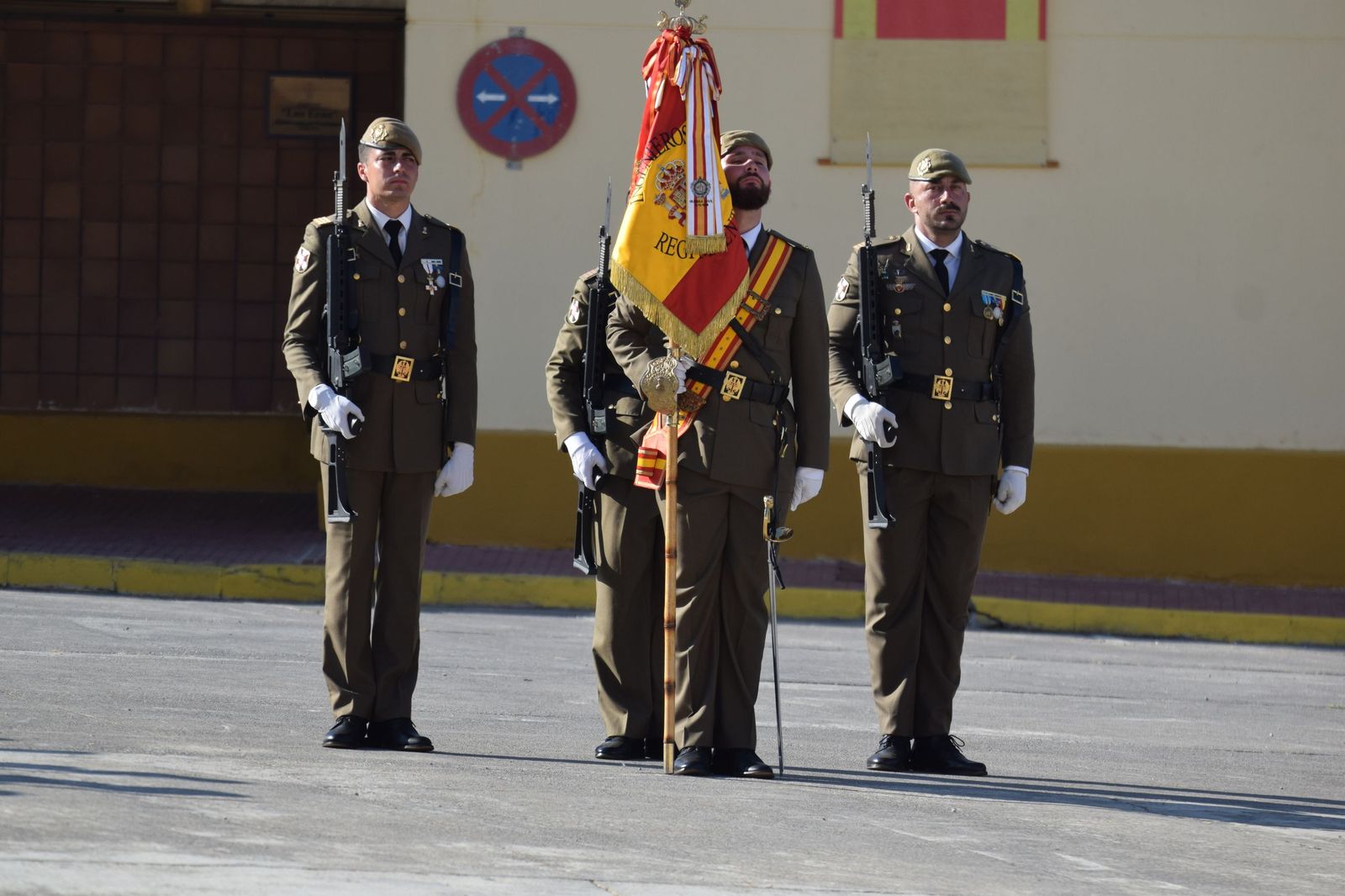 El Regimiento de Ingenieros 7 honra a San Fernando en una solemne parada militar en El Jaral