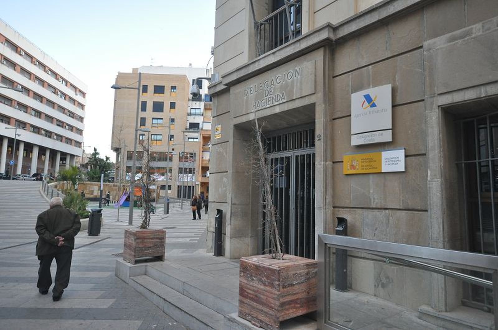 3095_9190_1793_delegacion-de-hacienda_01