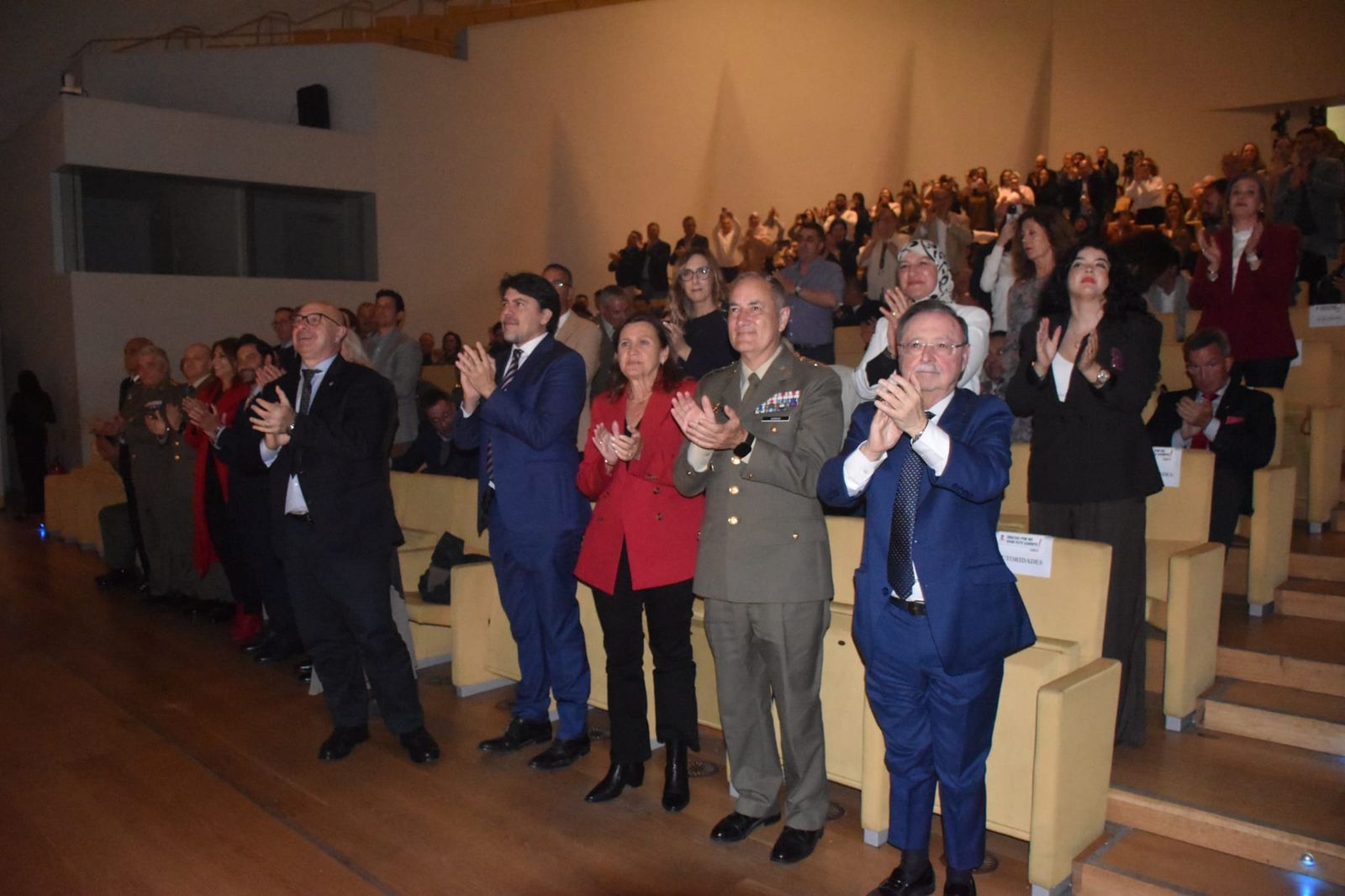 Ceuta ensalza el talento, esfuerzo y futuro de sus “héroes entre dos mares”