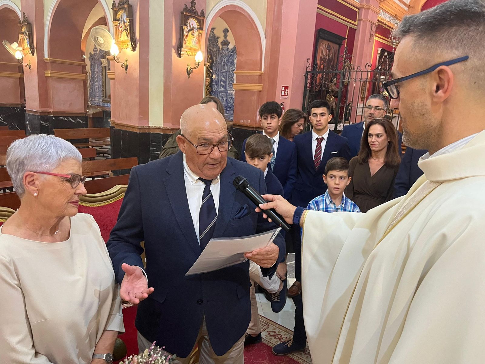 Boda de Oro de Manuel y María Isabel en la Iglesia de los Remedios